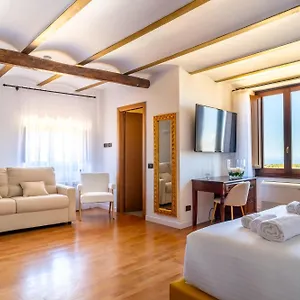 4* Hotel Grand La Batia